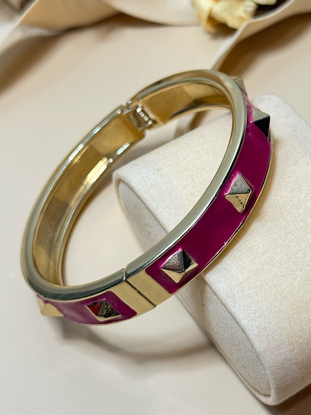 Pink Enamel Gold Tone Hinged Bangle Bracelet Pyramid Stud Statement Jewelry
